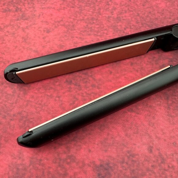 INFINITYPRO by CONAIR ROSE GOLD CERAMIC FLAT IRON, MODEL"CS810RGT" 1" WIDE PLATE - Picture 7 of 10